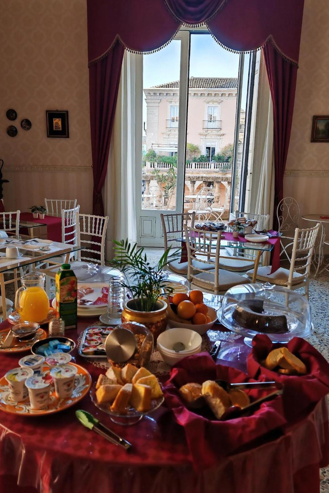 Bellini Inn Deluxe Katania Zewnętrze zdjęcie