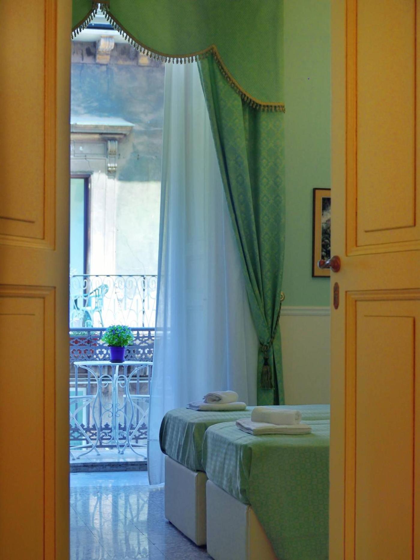 Bellini Inn Deluxe Katania Zewnętrze zdjęcie